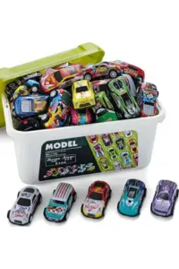 ثلاثون قطعة من سيارات